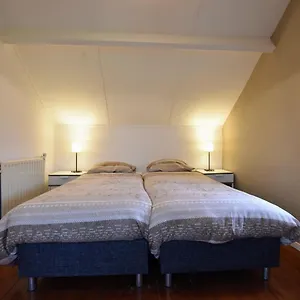 Modern Holiday Near With Hill View Vakantiehuis Klimmen